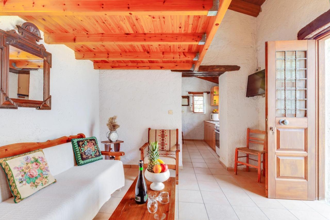 Traditional Home Vereniki With Heated Pool - By Apokoronas Villas Gavalochori Exterior foto